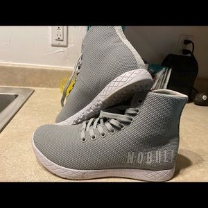 No Bull weight training shoes worn once excellent